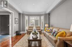 9 CHESHIRE DRIVE | Toronto Ontario | Slide Image Six