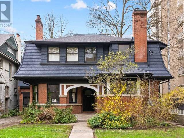 147 & 149 FARNHAM AVENUE Toronto Ontario, M4V 1H7 - 4 Bedrooms Home For Sale