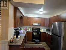 7585 WRENWOOD CRESCENT | Mississauga Ontario | Slide Image Six