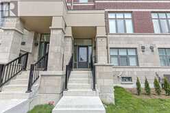 44 SEINE LANE | Richmond Hill Ontario | Slide Image Three