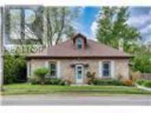 1539 BROCK ROAD | Hamilton Ontario | Slide Image Forty-three
