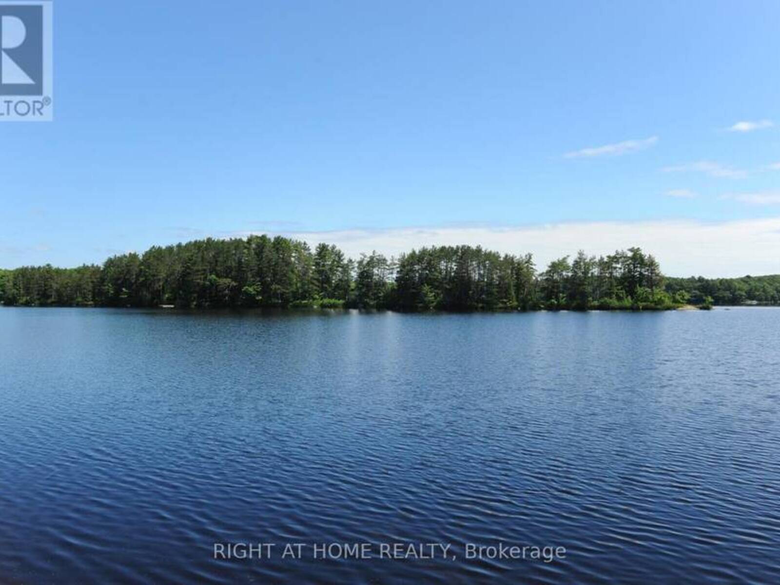 22 HAWKINS POINT, MacTier, Ontario P0C 1H0