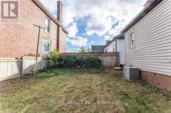 222 KENSINGTON AVENUE N | Hamilton Ontario | Slide Image Thirty-three