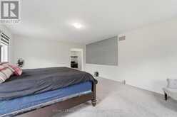 65 CACTUS CRESCENT | Hamilton Ontario | Slide Image Twelve