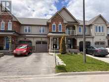 26 WYNDHAM CIRCLE | Georgina Ontario | Slide Image Two
