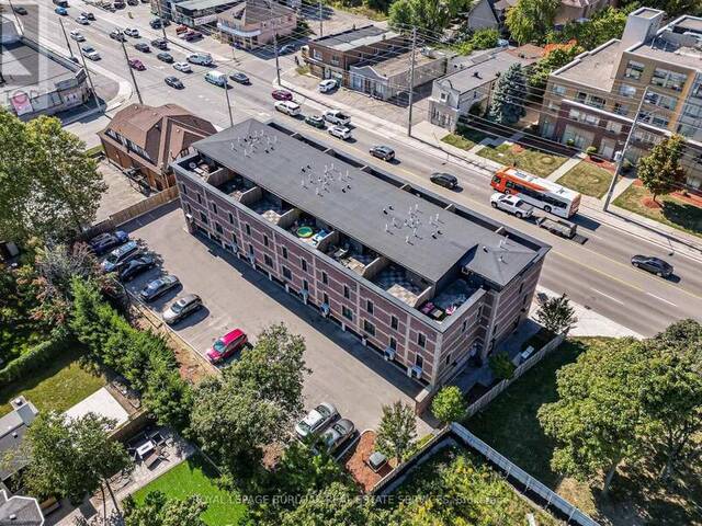 213 - 760 LAKESHORE ROAD E Mississauga Ontario, L5E 1C7 - 2 Bedrooms Condo For Sale