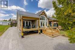 1093 NORTH BAY DRIVE | Kawartha Lakes Ontario | Slide Image Three