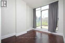 903 - 225 WEBB DRIVE | Mississauga Ontario | Slide Image Seventeen