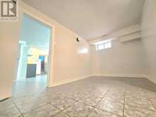 633 GREENWOOD AVENUE | Toronto Ontario | Slide Image Seventeen
