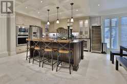 390 SEATON DRIVE | Oakville Ontario | Slide Image Thirteen