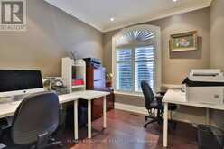 390 SEATON DRIVE | Oakville Ontario | Slide Image Twenty-four