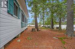 909 ASHBY LAKE WA | Addington Highlands Ontario | Slide Image Twenty-three