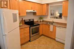 7 - 23 OBSERVATORY LANE | Richmond Hill Ontario | Slide Image Two