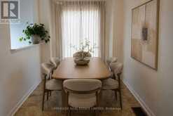 7 - 23 OBSERVATORY LANE | Richmond Hill Ontario | Slide Image Four