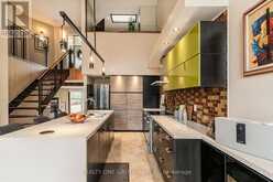 20 GRADWELL DRIVE | Toronto Ontario | Slide Image Three