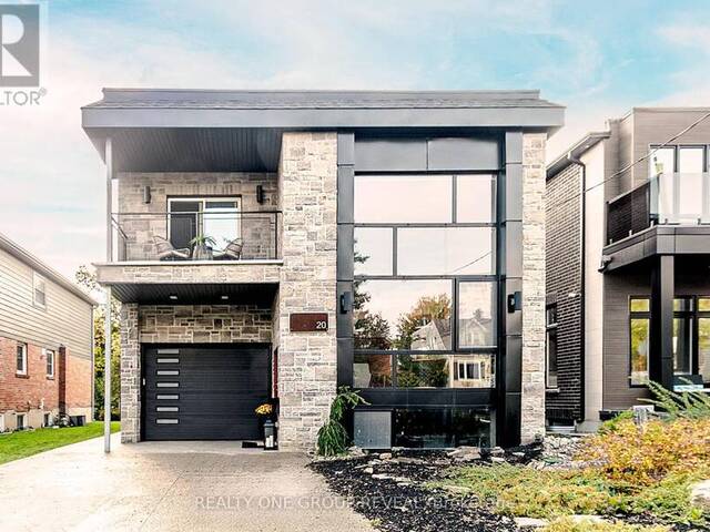 20 GRADWELL DRIVE Toronto Ontario, M1M 2M9 - 3 Bedrooms Home For Sale