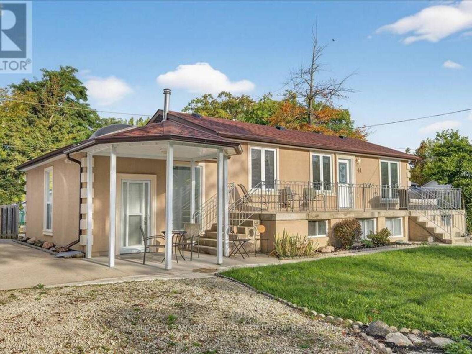 44 GLENWOOD DRIVE, Wasaga Beach, Ontario L9Z 2K5