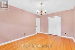 60 BAMFORD CRESCENT | Toronto Ontario | Slide Image Nineteen