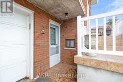 60 BAMFORD CRESCENT | Toronto Ontario | Slide Image Six