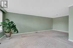 60 BAMFORD CRESCENT | Toronto Ontario | Slide Image Nine