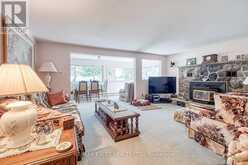 124 MOORE'S BEACH ROAD | Georgina Ontario | Slide Image Ten