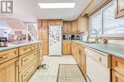 124 MOORE'S BEACH ROAD | Georgina Ontario | Slide Image Six