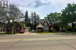 205-209 ERB STREET W | Waterloo Ontario | Slide Image Eight