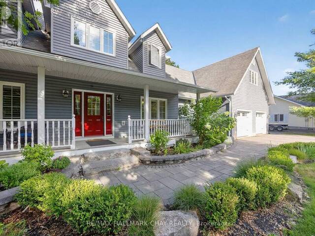 51 MARY JANE ROAD Tiny Ontario, L0L 2T0 - 6 Bedrooms Home For Sale
