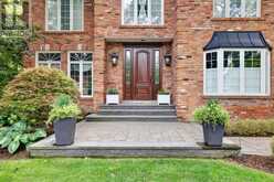 1379 MEADOW GREEN COURT | Mississauga Ontario | Slide Image Three