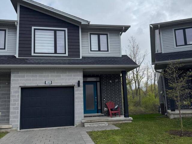 140 - 177 EDGEVALLEY ROAD London Ontario, N5V 0C5 - 4 Bedrooms Condo For Sale