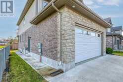 683 TENNENT AVENUE | London Ontario | Slide Image Four