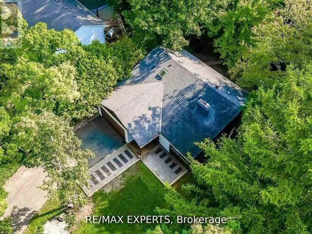 1135 GREENOAKS DRIVE Mississauga Ontario, L5J 3A1 - 3 Bedrooms Home For Sale