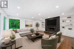 1135 GREENOAKS DRIVE | Mississauga Ontario | Slide Image Eight