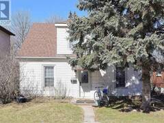 224 BROADWAY AVENUE Hamilton Ontario, L8S 2W6