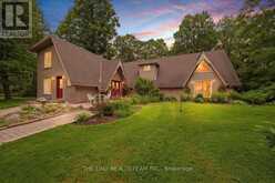 100 BRIDLE PATH | East Gwillimbury Ontario | Slide Image Two