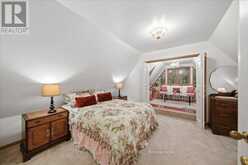 100 BRIDLE PATH | East Gwillimbury Ontario | Slide Image Thirty-four