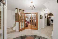 100 BRIDLE PATH | East Gwillimbury Ontario | Slide Image Six