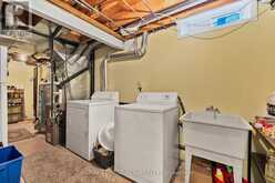 856 MAGNOLIA AVENUE | Newmarket Ontario | Slide Image Thirty-nine