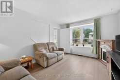 856 MAGNOLIA AVENUE | Newmarket Ontario | Slide Image Six