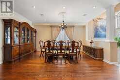 40 LADY FERN DRIVE | Markham Ontario | Slide Image Five