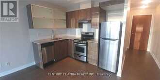 806 - 170 FORT YORK BOULEVARD | Toronto Ontario | Slide Image One