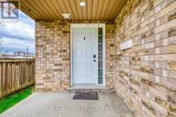 6 - 10 FALLOWFIELD DRIVE | Kitchener Ontario | Slide Image Four