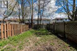 68 CHAUCER CRESCENT | Barrie Ontario | Slide Image Sixteen