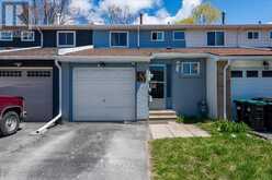 68 CHAUCER CRESCENT | Barrie Ontario | Slide Image Eighteen