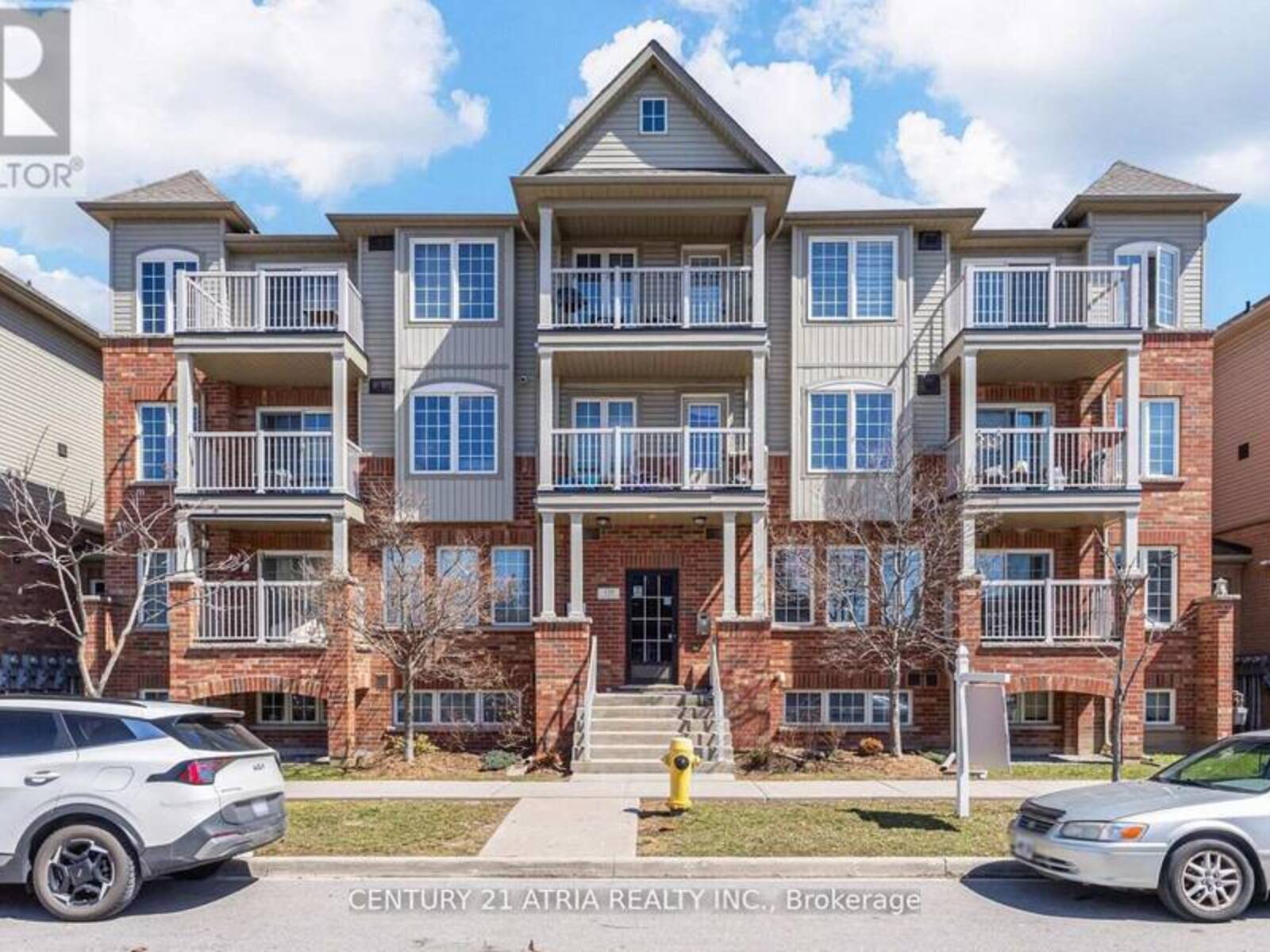 5 - 129 ISAAC DEVINS BOULEVARD, Toronto, Ontario M9M 0C4