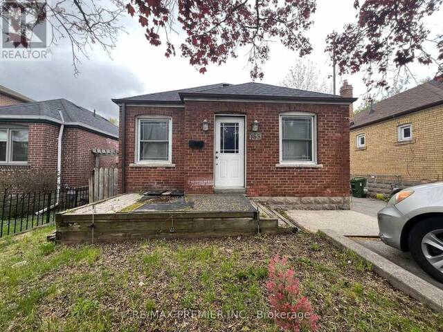 155 WILLIAM STREET Toronto Ontario, M9N 2G9 - 4 Bedrooms Home For Sale