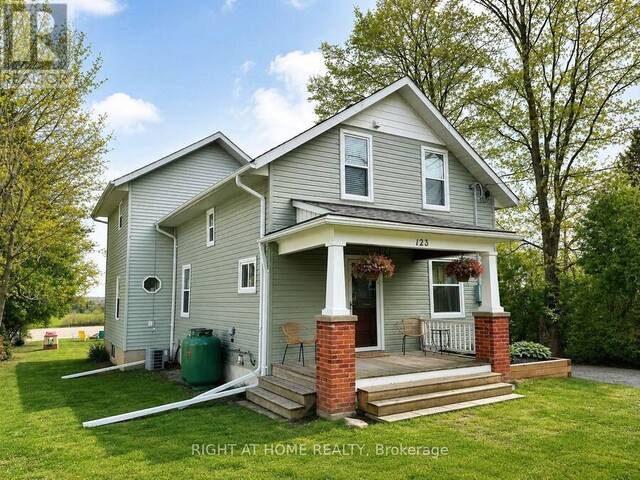 123 JOHN STREET Kawartha Lakes Ontario, K0M 2T0 - 3 Bedrooms Home For Sale