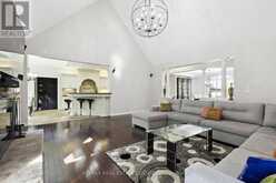 6 FOX RUN ROAD | Guelph Ontario | Slide Image Fifteen