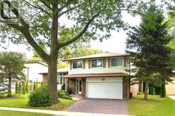 1035 OSHAWA BOULEVARD N | Oshawa Ontario | Slide Image One