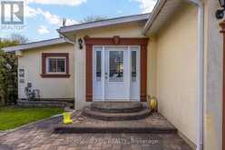 2683 LAKESHORE ROAD E | Oro-Medonte Ontario | Slide Image Three